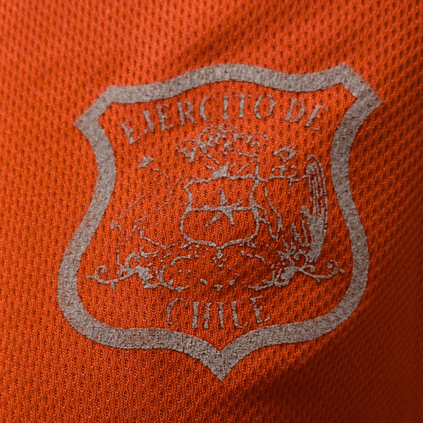 Polera Roja Dry Fit Mujer Ejército M/C - Imagen 3